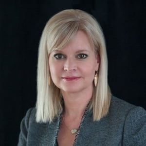Jennifer Kinney1